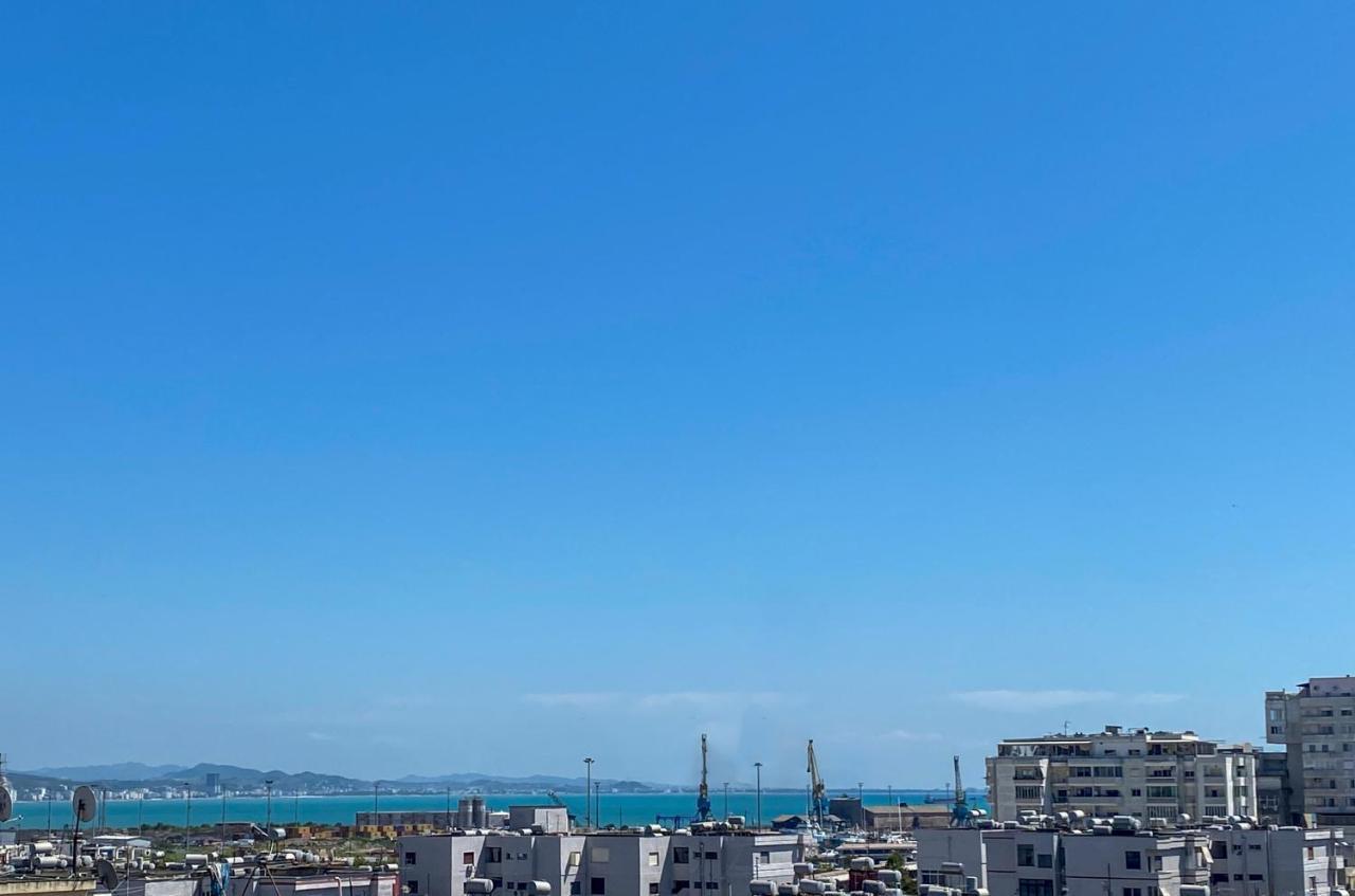 The White Corner Apartamento Durrës Exterior foto