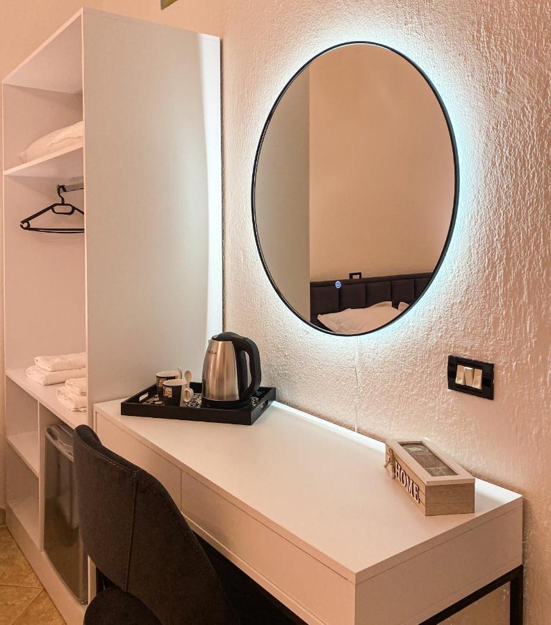 The White Corner Apartamento Durrës Exterior foto